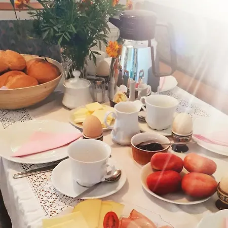 Haensel Bed & Breakfast